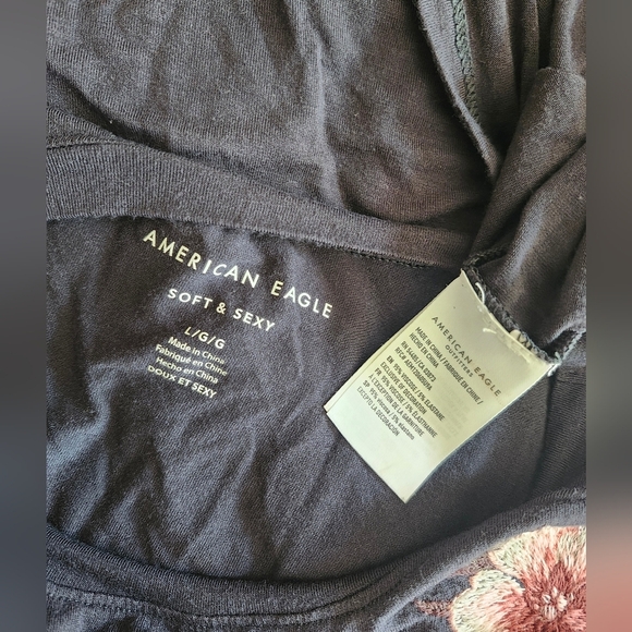 American Eagle Outfitters Soft & Sexy Embroidered Floral Embellished Shirt - Picture 4 of 4
